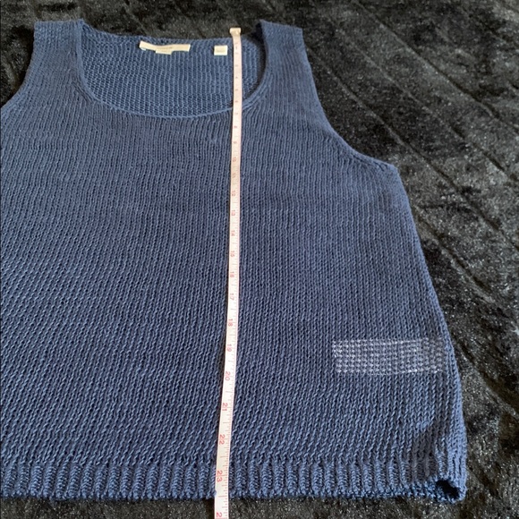 COASTAL LUXE | Vince Beachy Linen Open Stitch Knit Tank in Navy Blue Size Medium - Picture 8 of 9